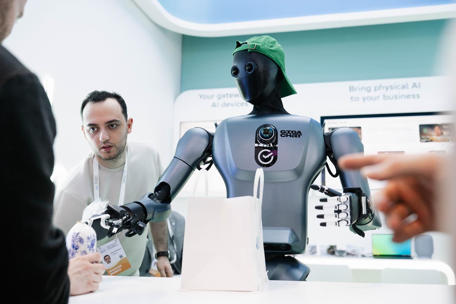 Green Challenge 2026: конкурс моделей Physical AI для антропоморфного робота «Грин»